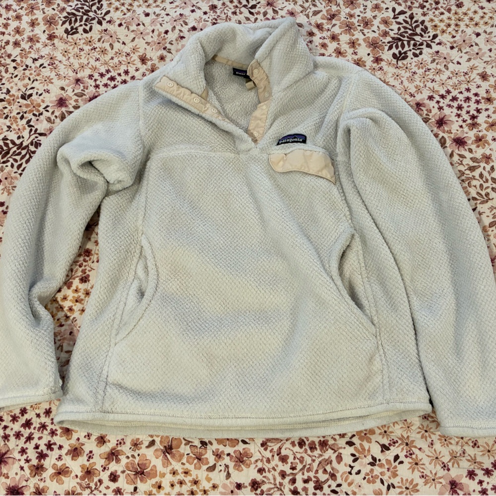 Patagonia Cream Fleece Jacket
